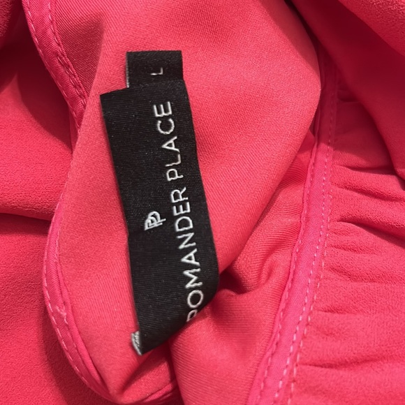 Hot Pink Blythe Dress
POMANDER PLACE - Picture 11 of 12